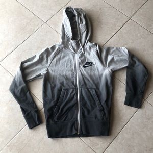 💯NIKE💯 ZIP UP HOODIE